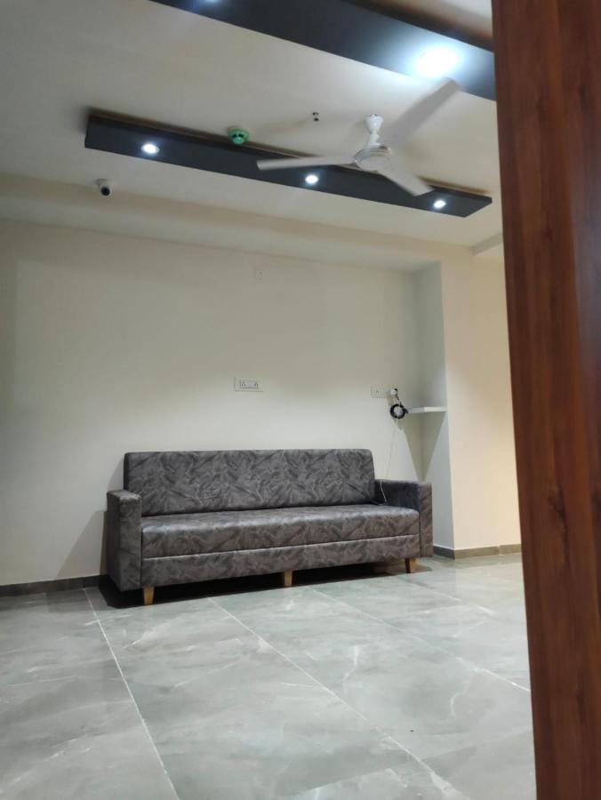 Hotel Lee Park Ahmedabad Exterior foto